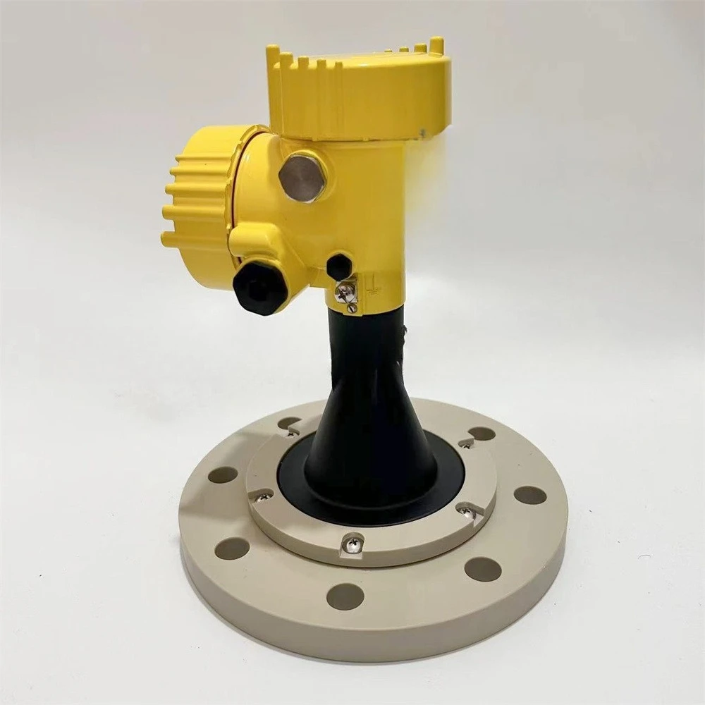 Four-wire dual-cavity 220V power supply radar 120 meters continuous measurement