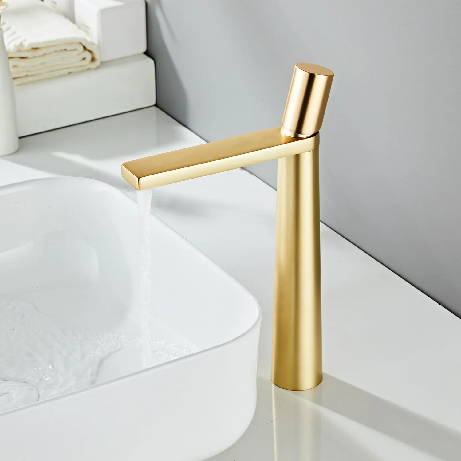 Single Handle Hot And Cold Deck Mounted Tall Brass Sink Mixer Round Gold Brushed Bathroom Modern Wash Basin Faucet Tap