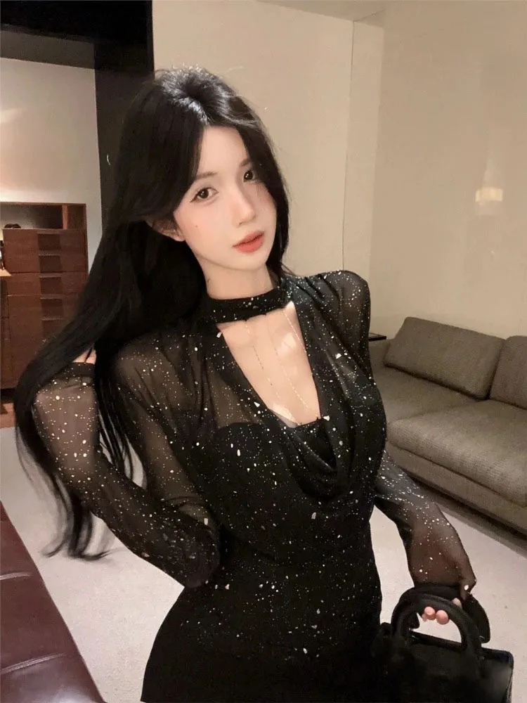 2026 Women's Sexy Halter Long Sleeve Tee Chain Draped Neck Mesh Rhinestone Bodycon Top Y2k Hot Girl Street Party Clubwear​