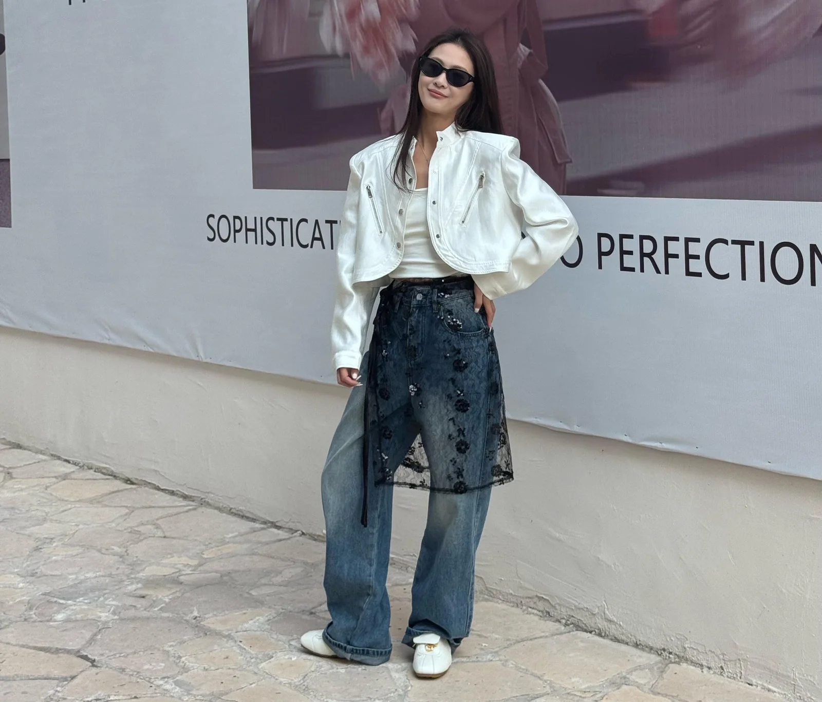 

Новая дизайнерская юбка А-силуэта с блестящими пайетками, кружевом, прозрачными вставками, высокой талией, поясом-фартуком и полудлинной юбкой для женщин