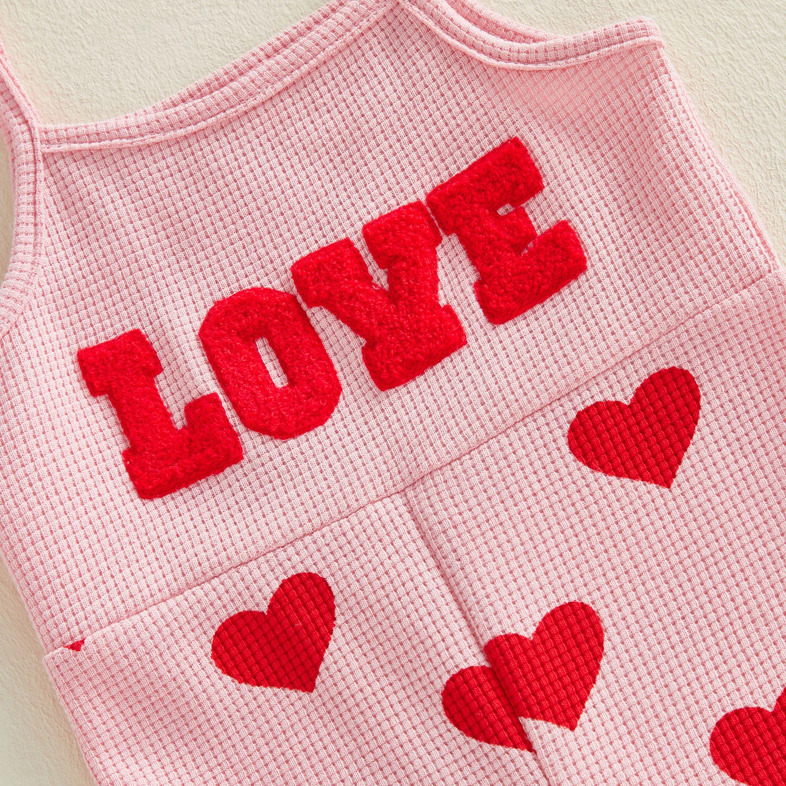 

Комбинезон для маленьких девочек, брюки без рукавов с сердечками и вышивкой букв на День Святого Валентина