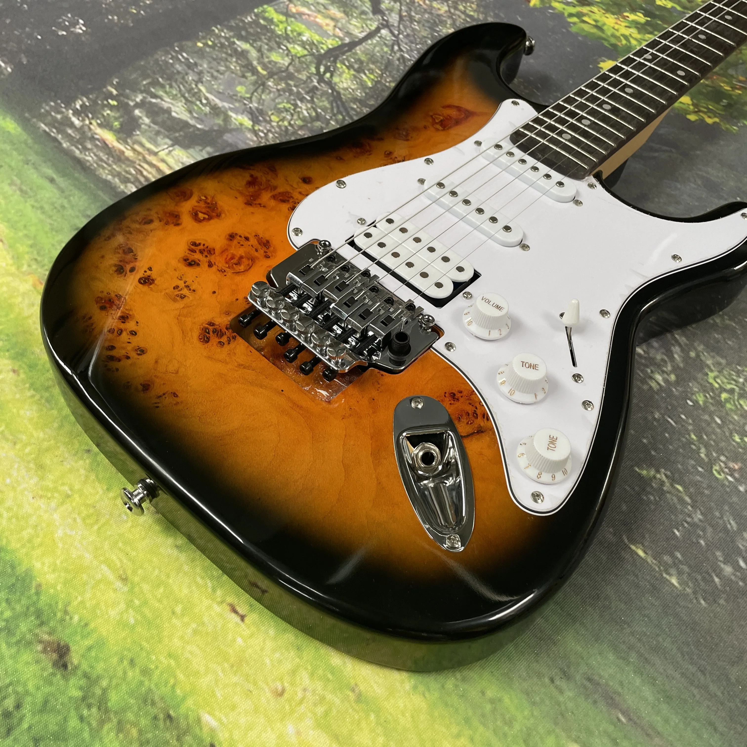 Thumbnail 2 - #16 Electric Guitars Comparison Guide