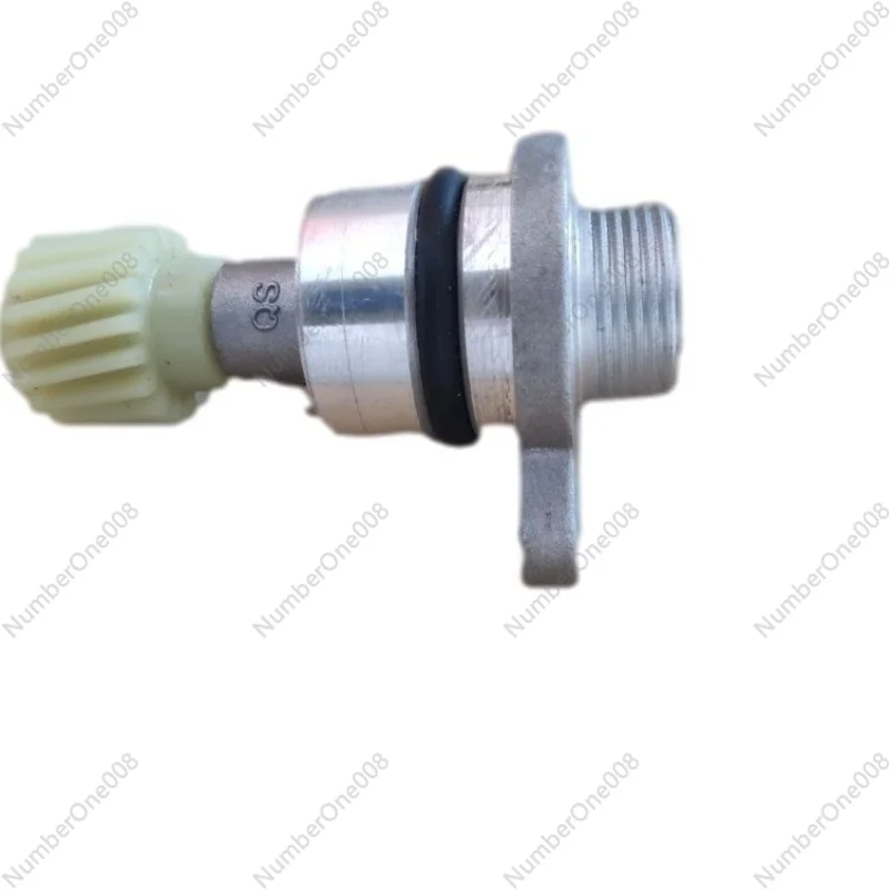 Jinbei Xiaohai Lion X30X30L Small Truck T30T32T50T52 Speed Sensor Mileage Turbine Worm Gear