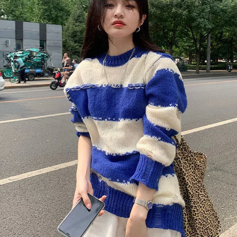 Black Knit Tops for Woman Striped Women\'s Sweater Round O Neck Pink Jumper Cold Winter Fashion 2024 Modern 90s Vintage Designer