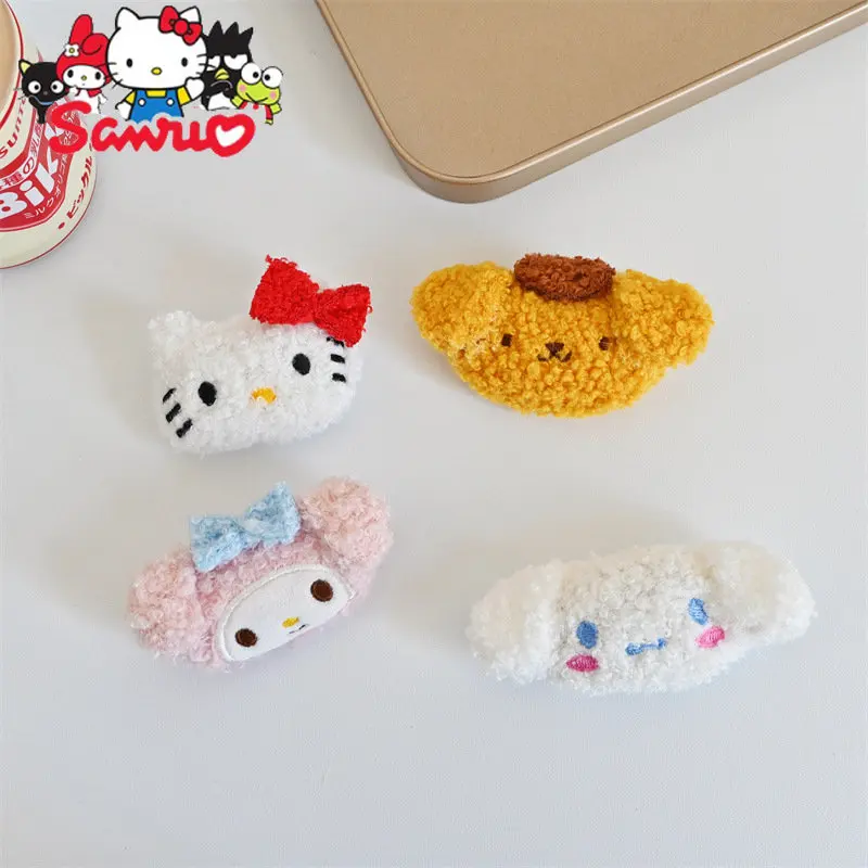 

Japan Sanrio Melody Kuromi Cinnamoroll Pochacco Curly Brooch White Yellow Dog Bunny Kitten Doll Brooch Badge Pin Accessories