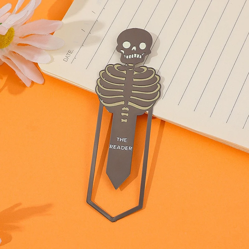 Gothic Metal Skull Bookmark - Cool, Durable & Creative Page Holder for Readers & Students