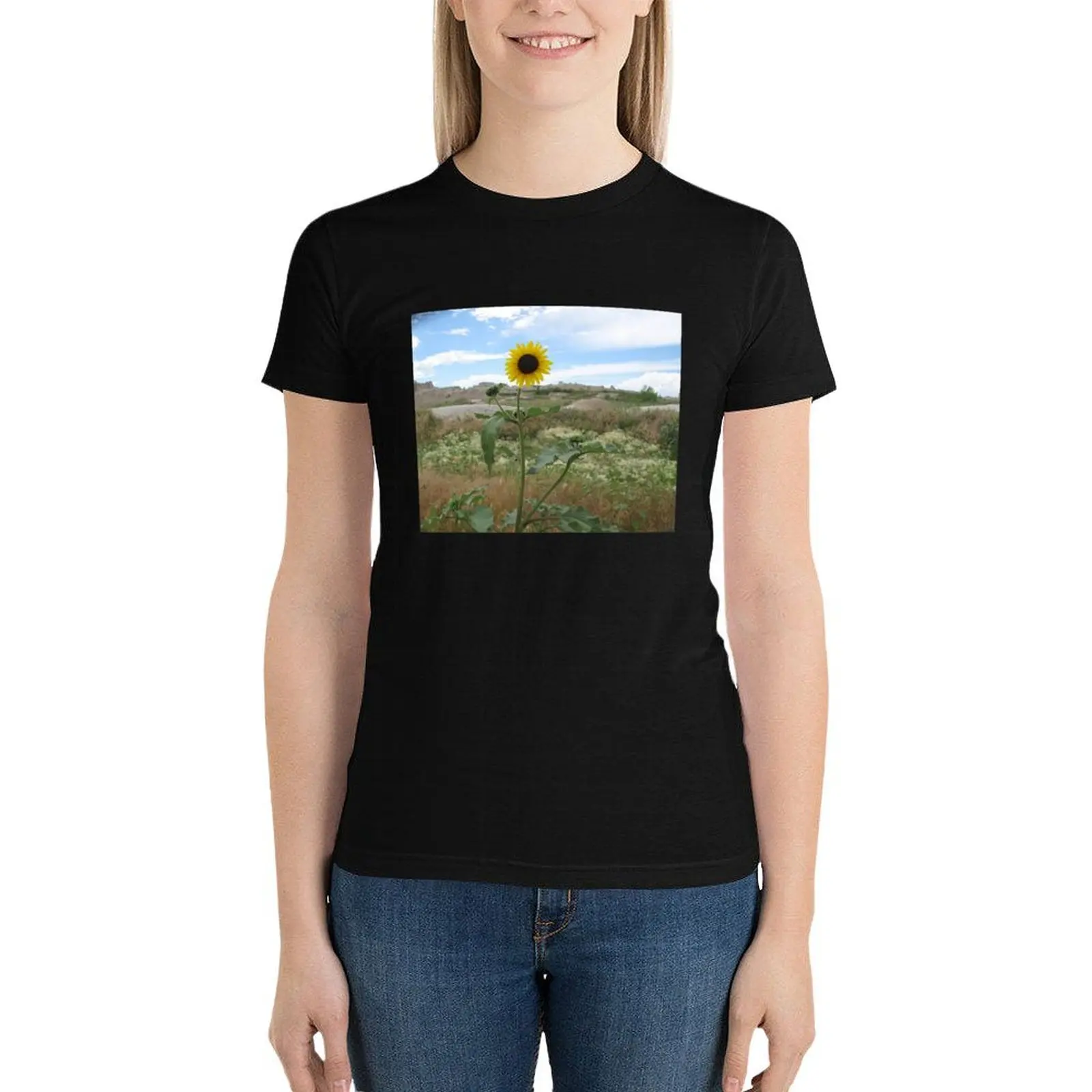 

Solo Sunflower T-Shirt Short sleeve tee vintage clothes cropped t shirts for Women