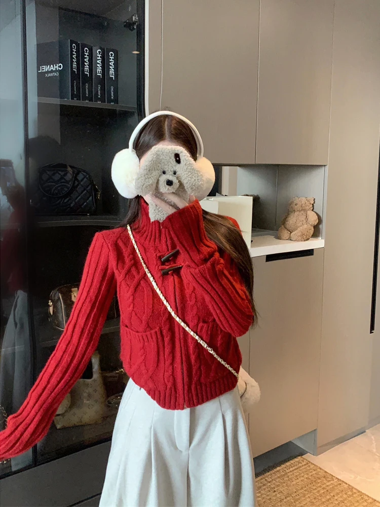 

Корейский женский вязаный свитер-кардиган с воротником-стойкой, узором «косы», новинка весеннего сезона, красный, с длинными рукавами, повседневная одежда