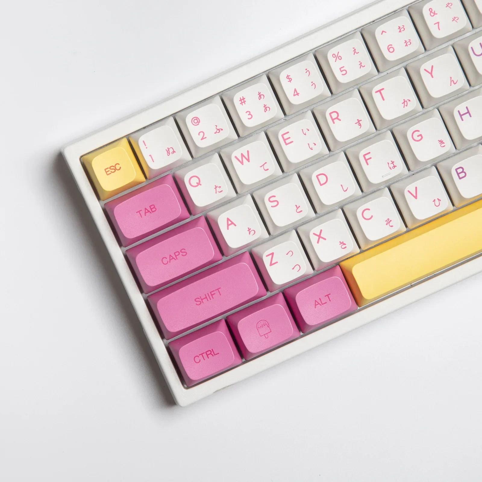 Ice Cream Mechanical Keyboard Keycaps, Flat Chest XDA Cute PBT Sublimation Adaptation Magic Duck 61 87 104