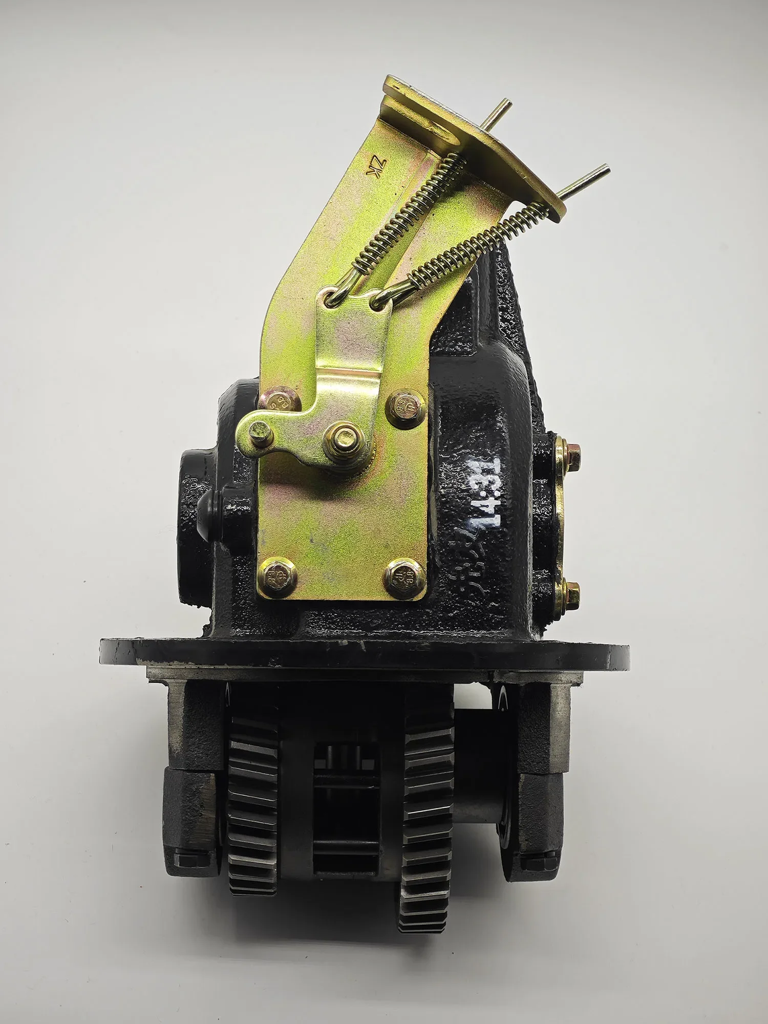 50--400cc Tricycle Gearbox for Trike Reducer Auto Rickshaw Pedicab UTV Gear Box for Utility Vehicle 3 Wheel Bicycle Gearbox
