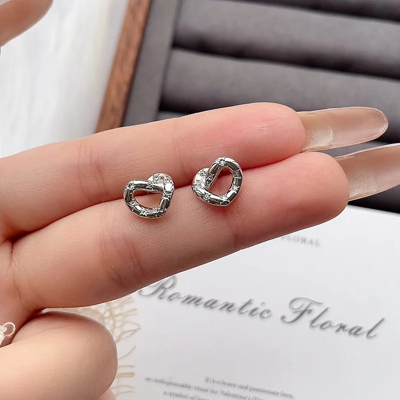 

925 Sterling Silver Geometric Zircon Hollow Heart Love Stud Earring for Women Fine Jewelry High Luxury Vintage Accessories