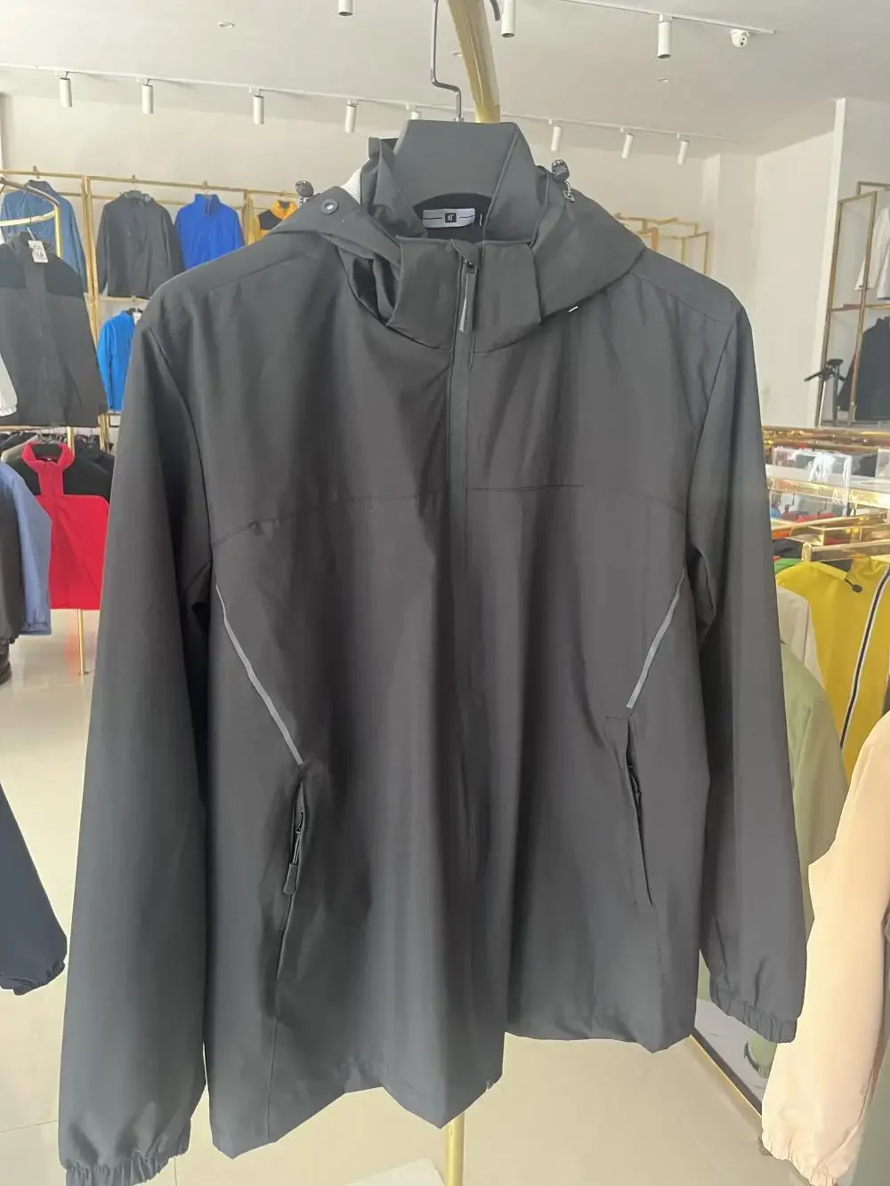 Free Customization of Your Own Design Logo Outdoor Windbreaker-waterproof, Windproof and Wear-resistant Tops, Professional Outdo