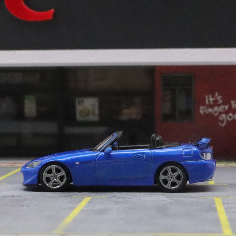 1:64 Scale Honda S2000 AP2 Type S Sports Car Simulation Alloy Car Model Static Display Collectible Gift Souvenir Decoration