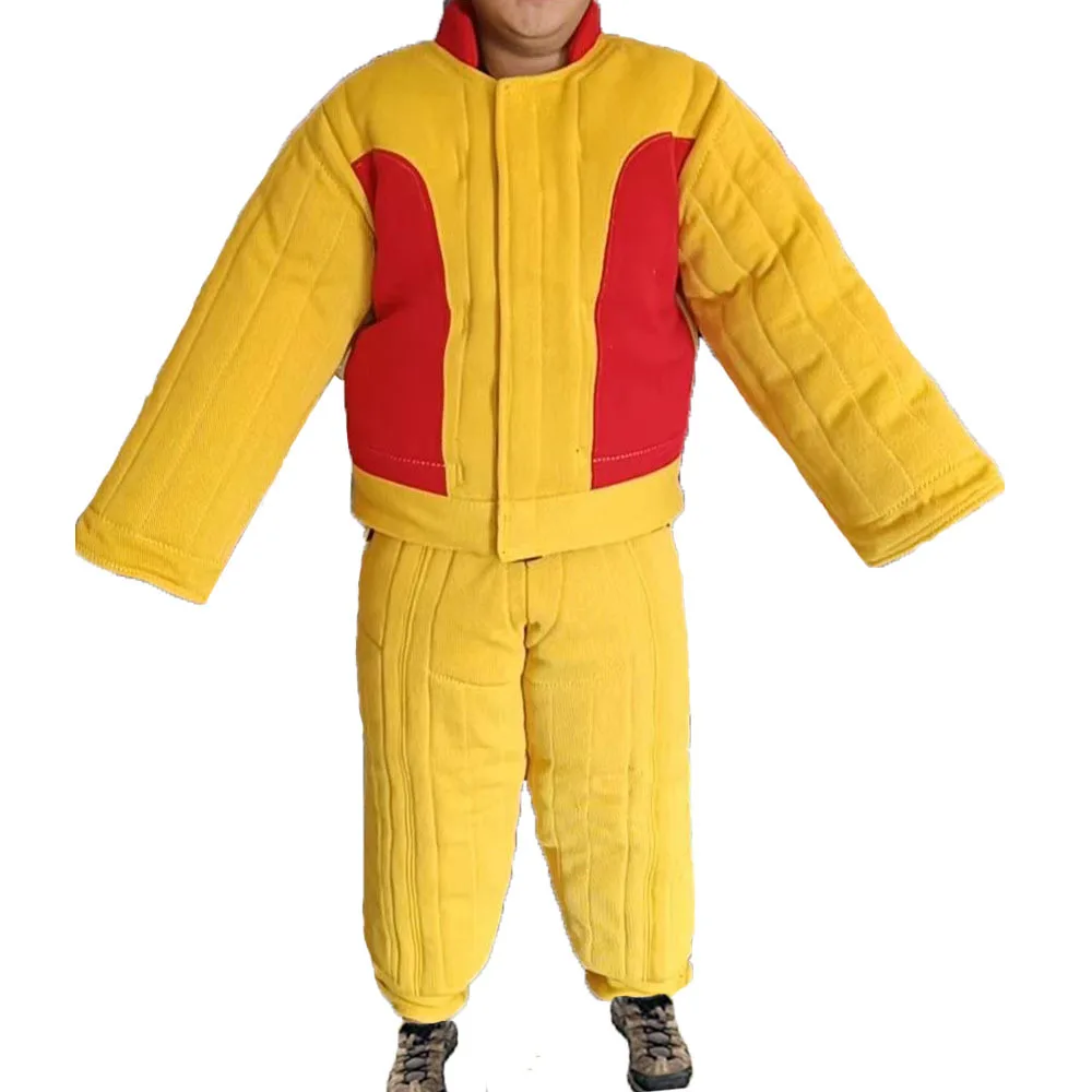 Обучение укусам собак, рабочая собака, лошадь, собака, немецкая овчарка, тренировочное оборудование, защитное снаряжение, тренировка собак