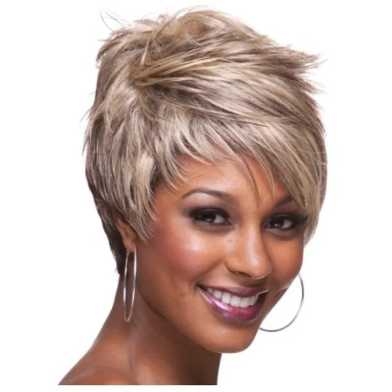 European and American women's short, fluffy, golden synthetic wig with side bangs