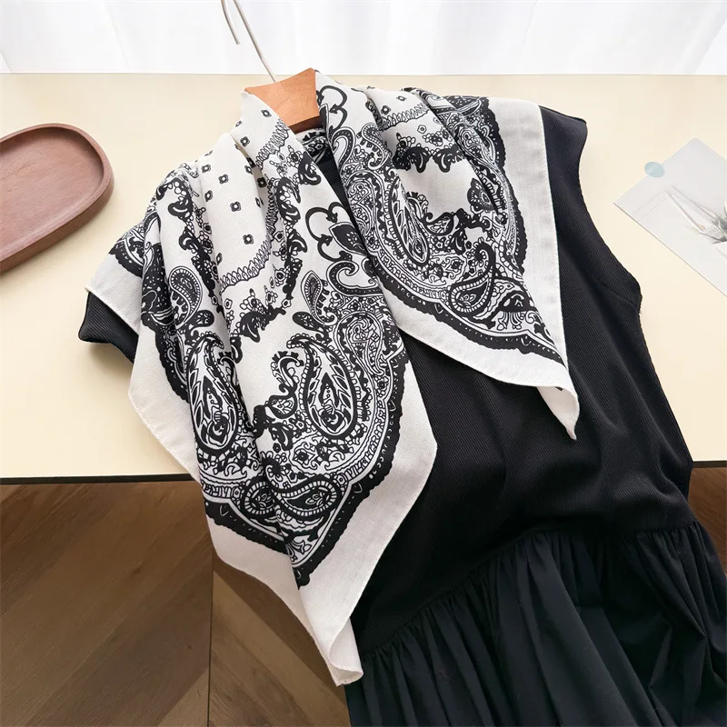 2026 Neuer Paisley-Druck Schal für Damen aus Baumwolle mit Leinen-Optik, quadratischer Hijab-Schal, Kopftuch, Haarband, Handtaschenbandana, Halstuch