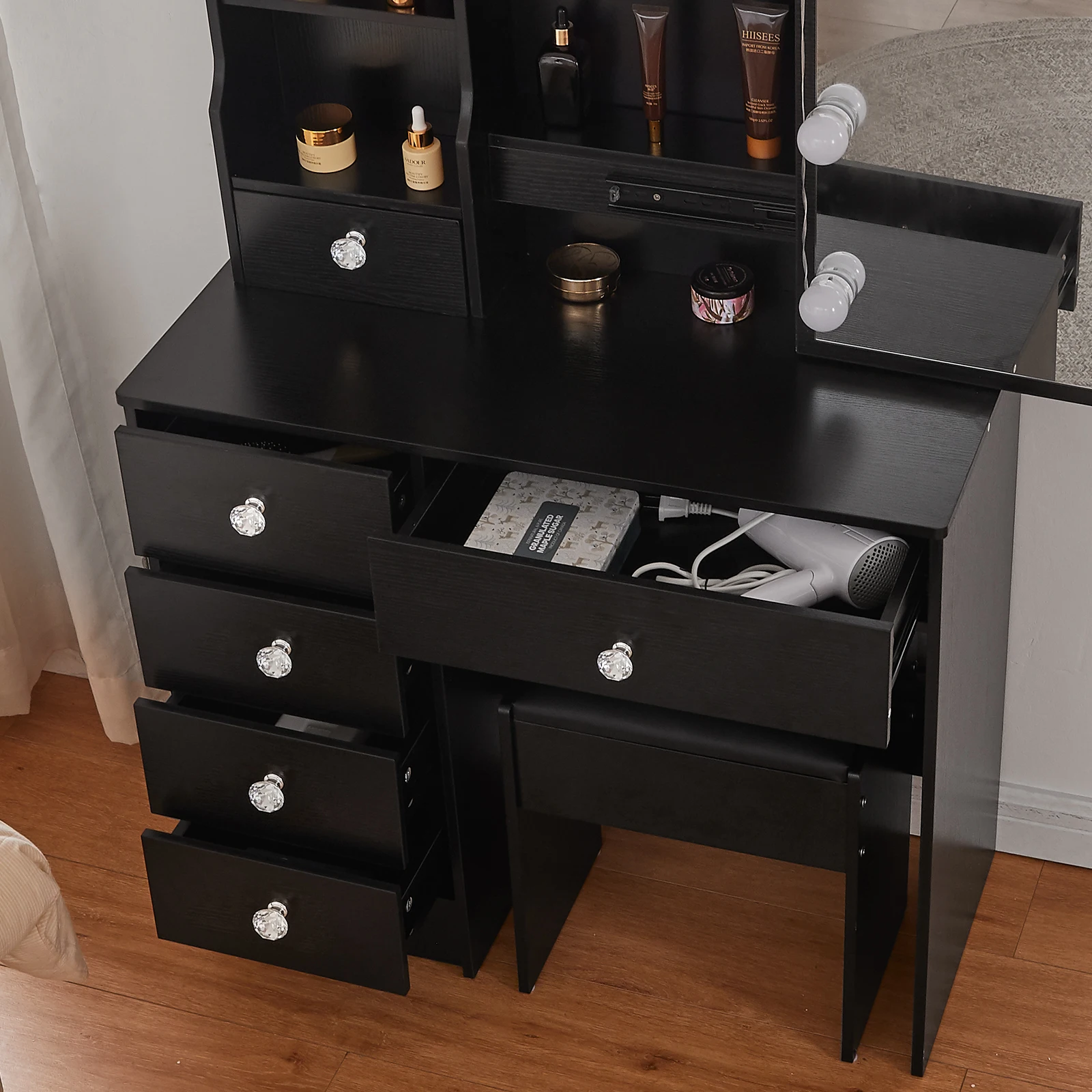 طاولة مكياج LED سوداء غير لامع - مراجعة Home Office Guest Room وسعره
