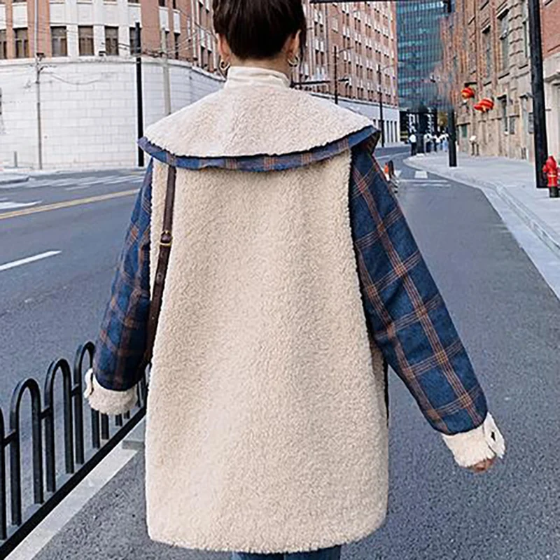 2023 Women Mid-Length Lamb Wool Jacket Spliced Plaid Vintage Fashion Elegant Warm Parkas Winter Female Loose Thicken Coat