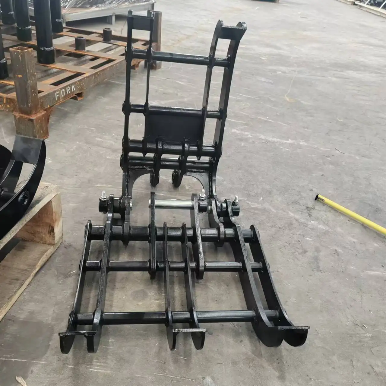 Free Shipping Mini Digger Accessories Grapple Attachment For 0.8t-2t Mini Excavator