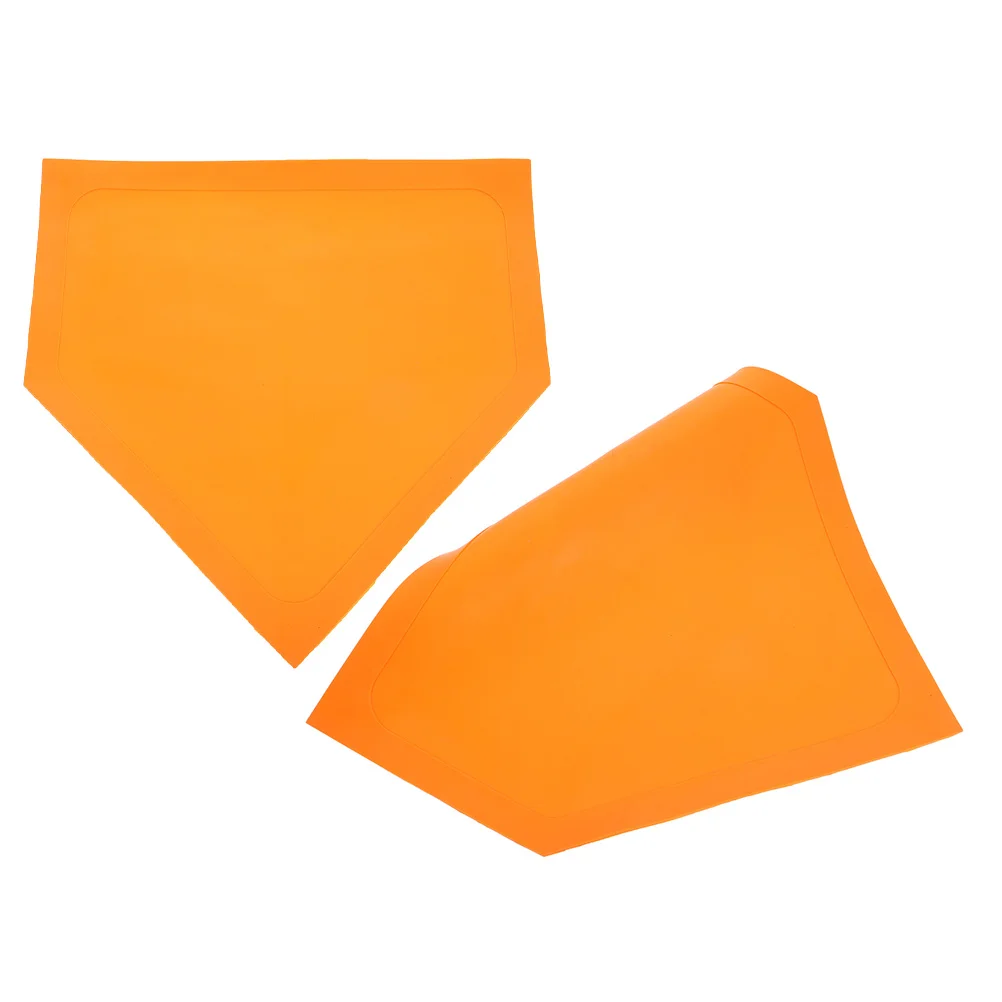

2Pcs Flat Triangular Marker Plate Portable Baseball Softball Home Plate Perfect for Gym Teachers Skill Camp Backyard Batting