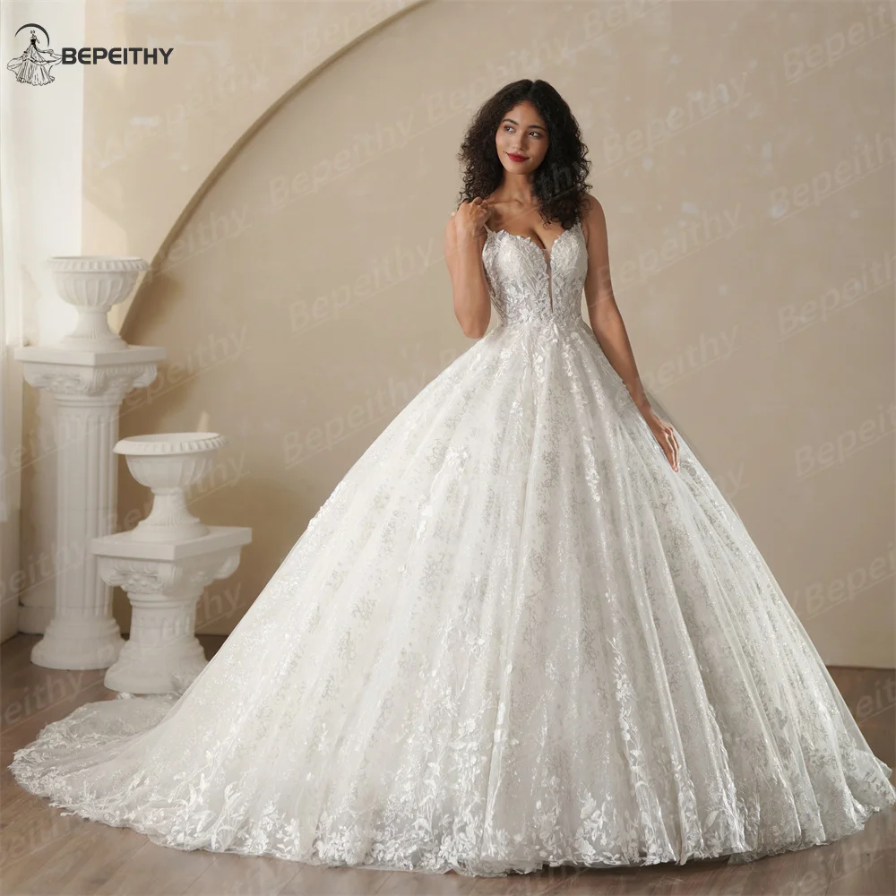 BEPEITHY Abiti da sposa avorio principessa glitter personalizzati per le donne Abito da sposa senza maniche in pizzo shinny con scollo a V 2025