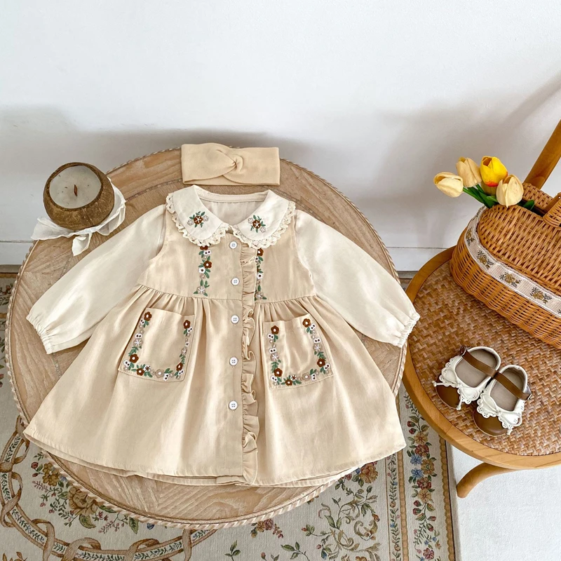 Autumn new style 0-3 years old baby clothing baby girl exquisite embroidered doll collar long-sleeved top + vest skirt