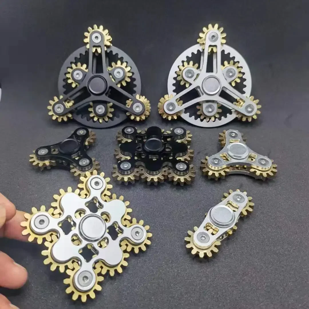 ปลายนิ้ว gyro decompression เกียร์ Fidget Spinner เก้าฟันเชื่อมต่อ hand cranked Spinner EDC เกียร์เชื่อมต่อนิ้วมือ gyro ของเล่น