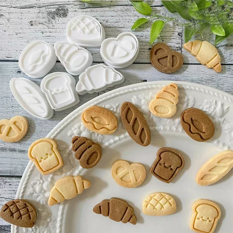 7PCS Mini Toast Horns Donut Shape Cookie Mold Set Cartoon 3D Press Cookie Bread Mold DIY Baking Tool