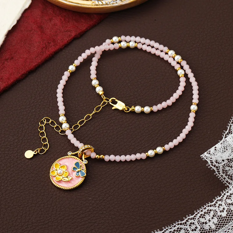 

Fairy Flower Butterfly Pink Beads Strand Pearl Necklace Autumn Winter Cute Sweet Design Niche High-end Clavicle Chain