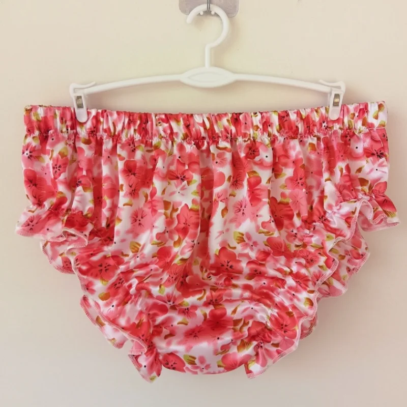 Men Soft Glossy Floral Ruffles Lingerie European American Style Unisex Panties Sexy Sweet Cute Couple Silky Touch Underwear﻿﻿﻿