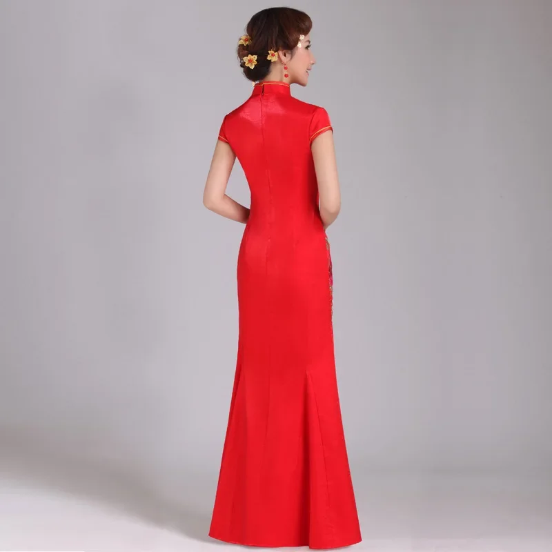 capodanno cinese vestiti delle donne abito lungo rosso cinese coda di sirena abito da sposa festa cheongsam qipao sposa plus size intrattenimento musiche e canzoni