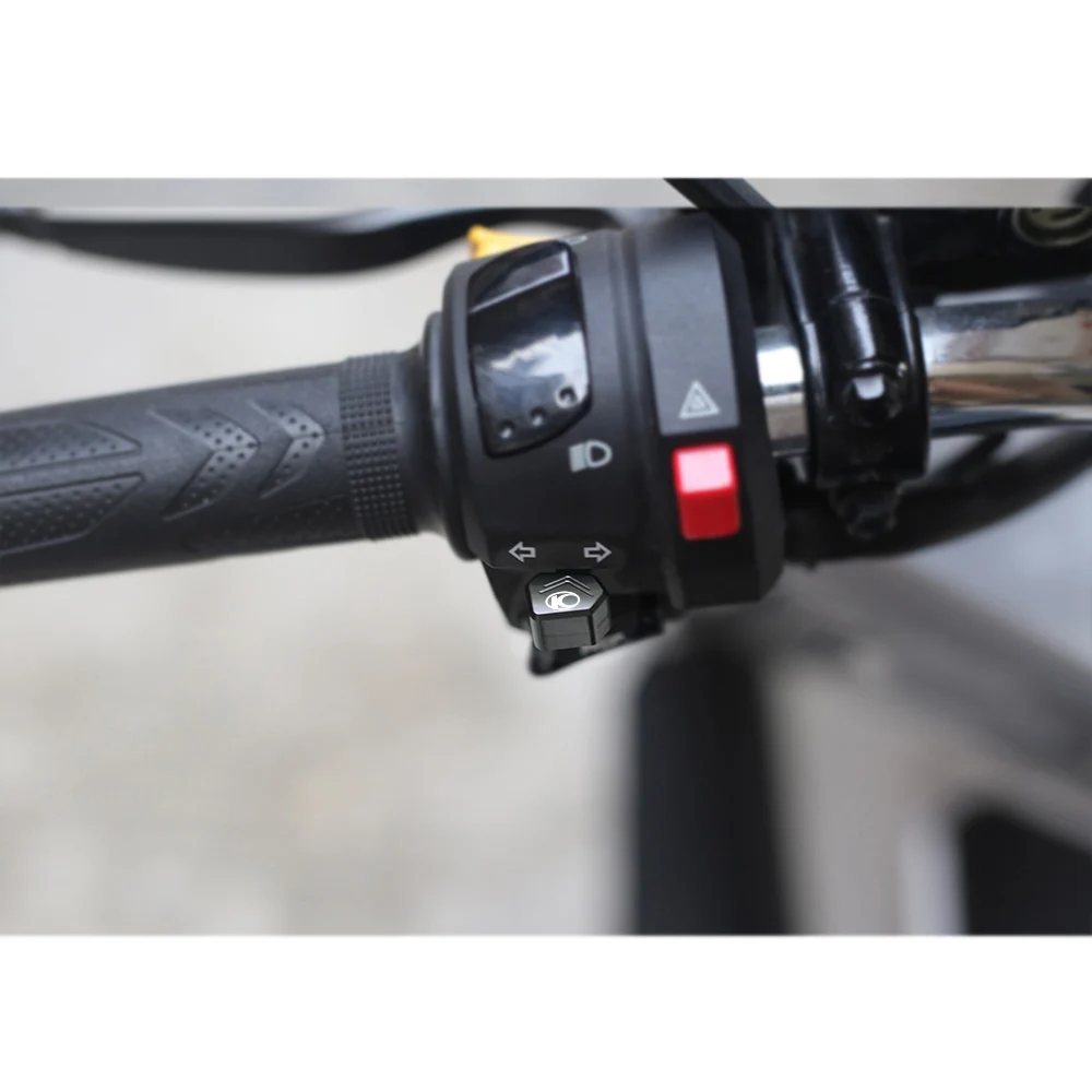 ل KYMCO أسفل XTOWN 125 300 125i 300i DTX360 AK550 CV3 CT250 2015 التبديل زر بدوره إشارة مفتاح غطاء دراجة نارية الملحقات #6