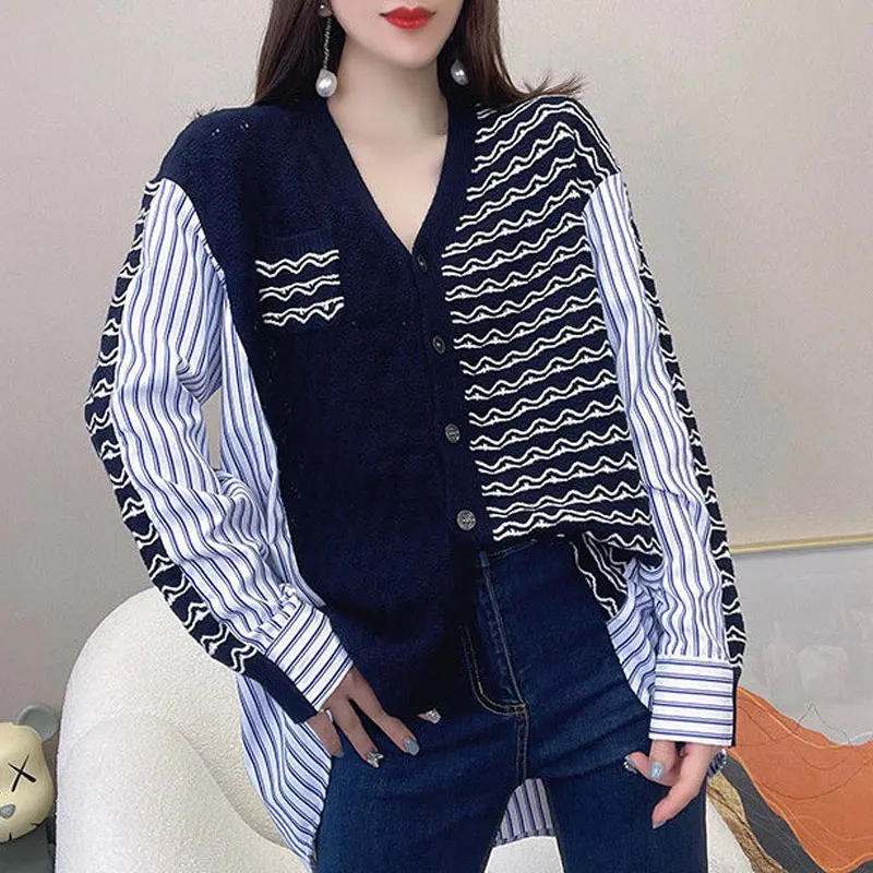 Female Streetwear Single-breasted V-Neck Cardigan Stylish Knitted Patchwork Striped Korean Loose Wave Cut Pockets Sweaters 2023