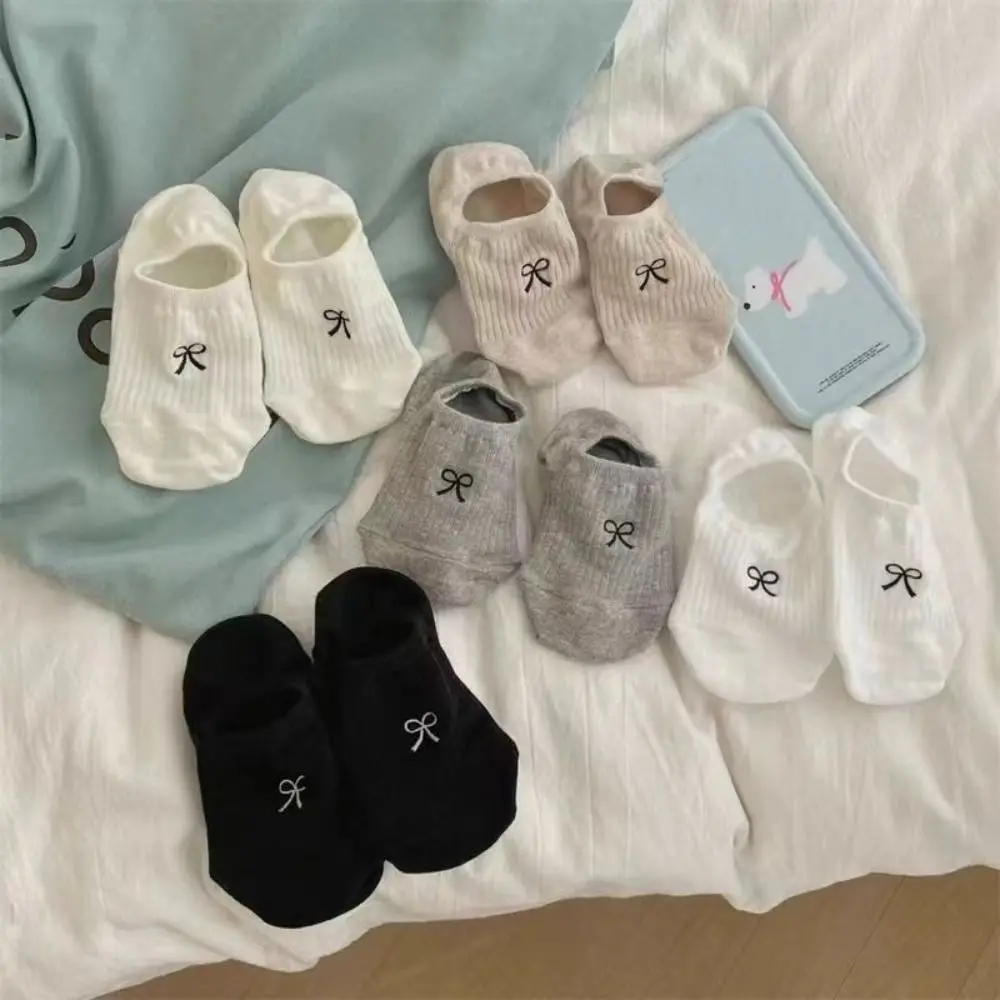

New Breathable Bowknot Socks Spring Summer Solid Color Short Socks Thin Anti-slip Invisible Cute Sock