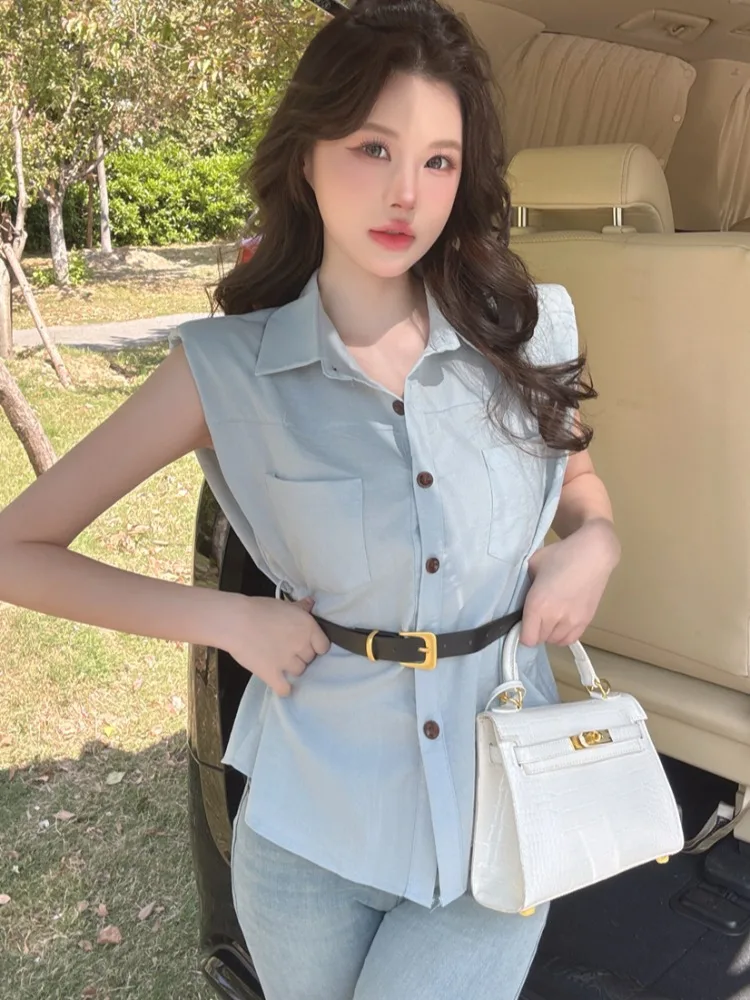 

Ladies' Summer Style Collar Splicing Sleeveless Shirt Single Button Design Loose Fit Korean Version Commute Wind