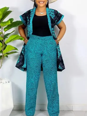 Plus - size Casual Gem! Blue - Black Printed Set, Combines Comfort and Style