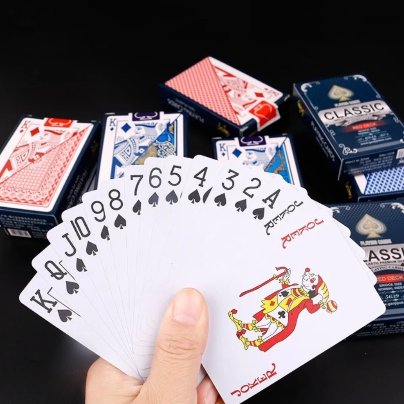 

Пластиковые игральные карты. Водонепроницаемые моющиеся пластиковые игральные карты для семейных встреч, настольных игр, кемпинга.