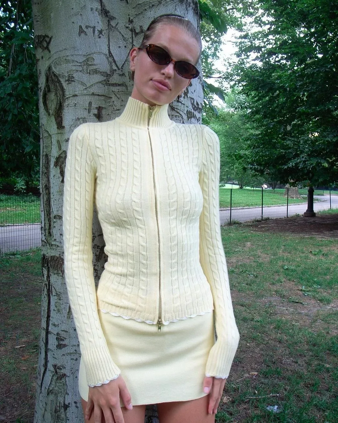 Frankies bright yellow semi-turtleneck twist sweater cardigan jacket with skinny all-over hip culottes