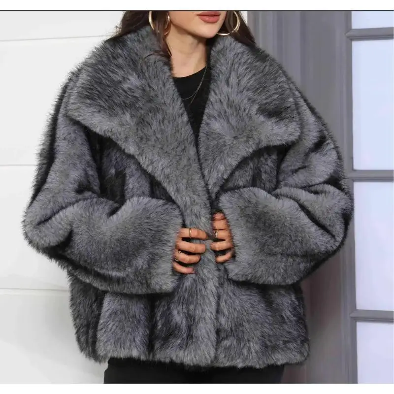 

Large Lapel Faux Fur Coat Women's Outerwear Spring 2026 Brand Unbranded Available in Major Markets Not Designed with Hat