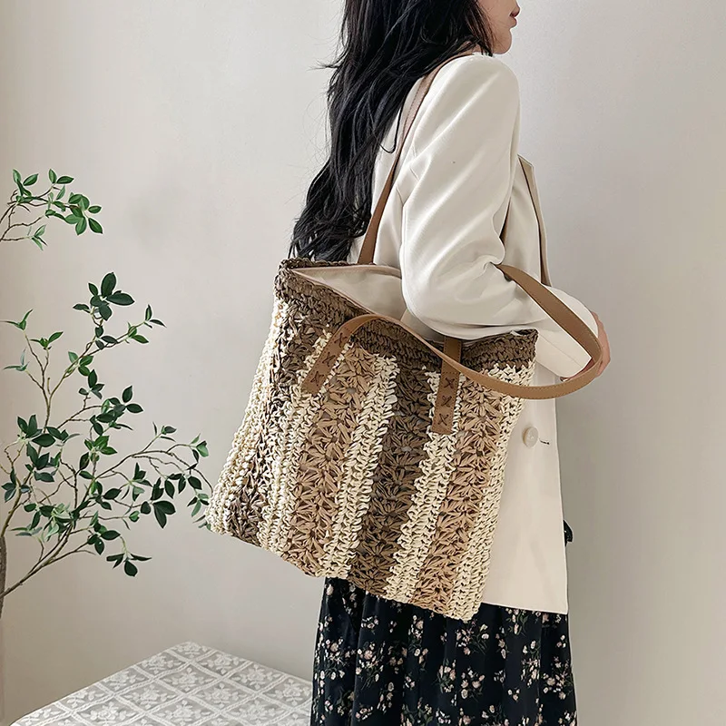 New Ethnic Wind Small Bag Women's Bag Fashion Contrast Woven Shoulder Bag Foreign Flavor Minority Woven Tote Bag