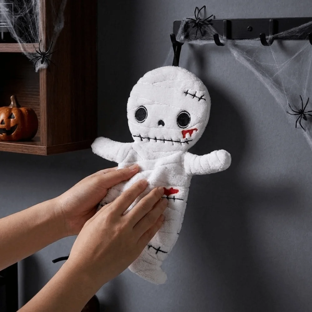 Spooky Design Halloween Mummy Handkerchief Quick Drying Coral Fluff Bathroom Towel Thickened Soft Absorbent Halloween Towels