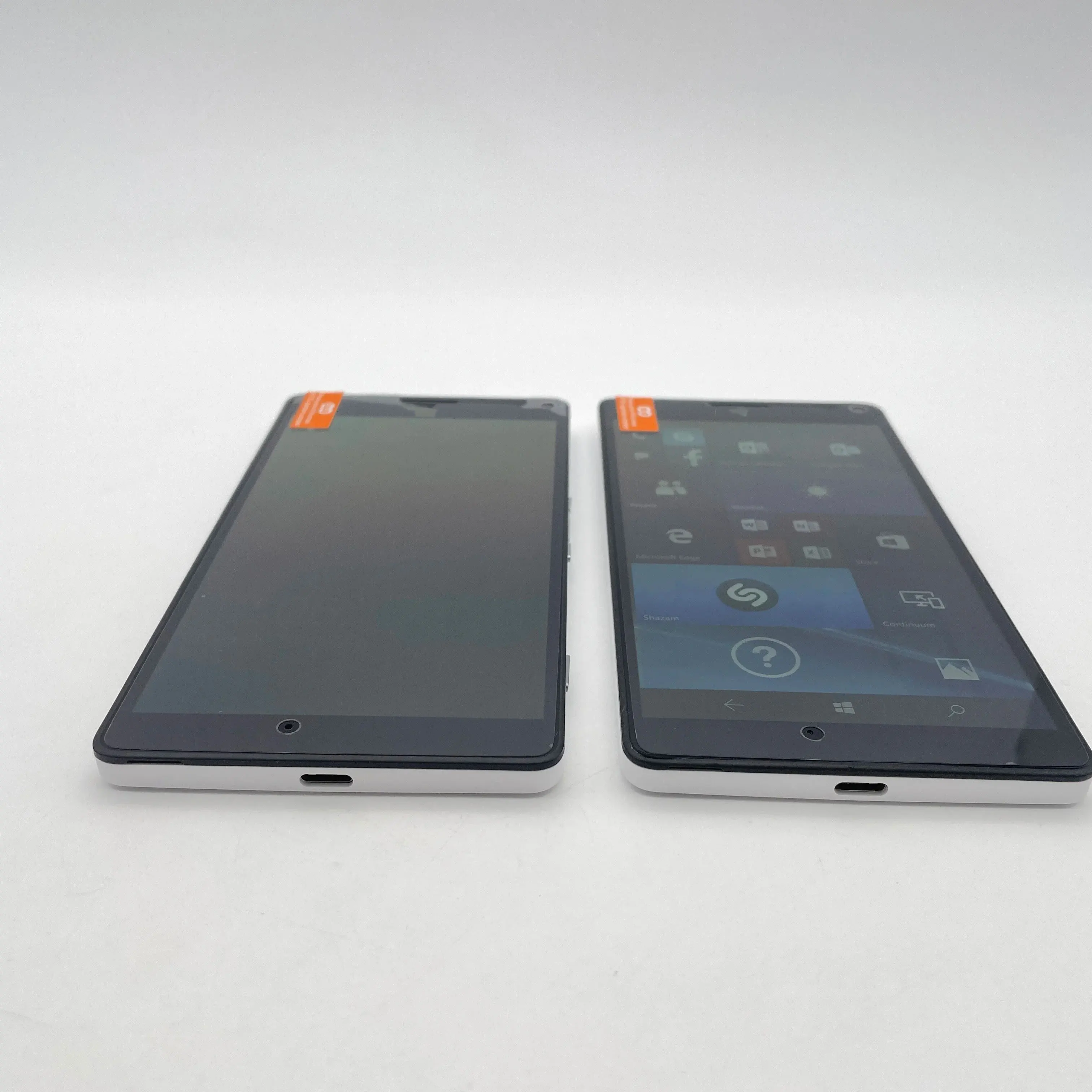 هاتف محمول Lumia 950 XL أصلي مصنوع في فنلندا يدعم اللغة الإنجليزية بحالة جيدة