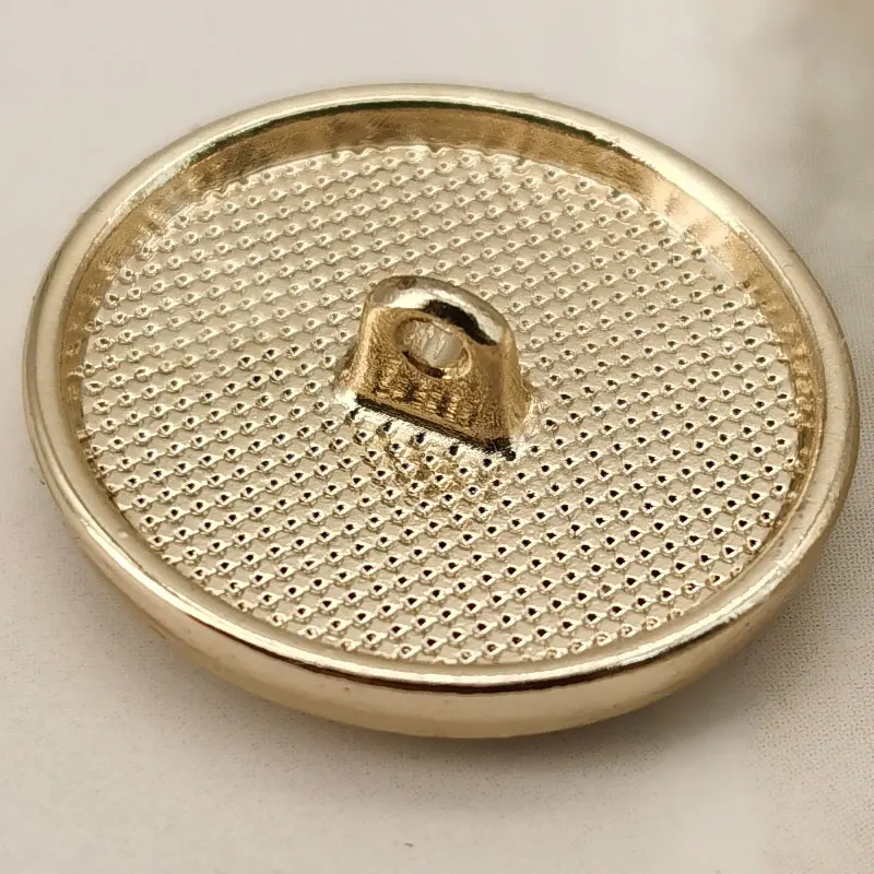 Ovale High-End glatte Gold Metall knöpfe für Kleidung Mantel Näh zubehör Näh knöpfe DIY Individuation Knöpfe neue 6 stücke – Detail 3