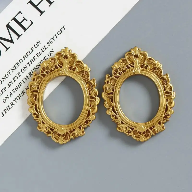 Mini Vintage Resin Picture Frame Scratch Resistant Small Photo Frame for Dollhouse Decor Diorama Ornament Hobby Supplies