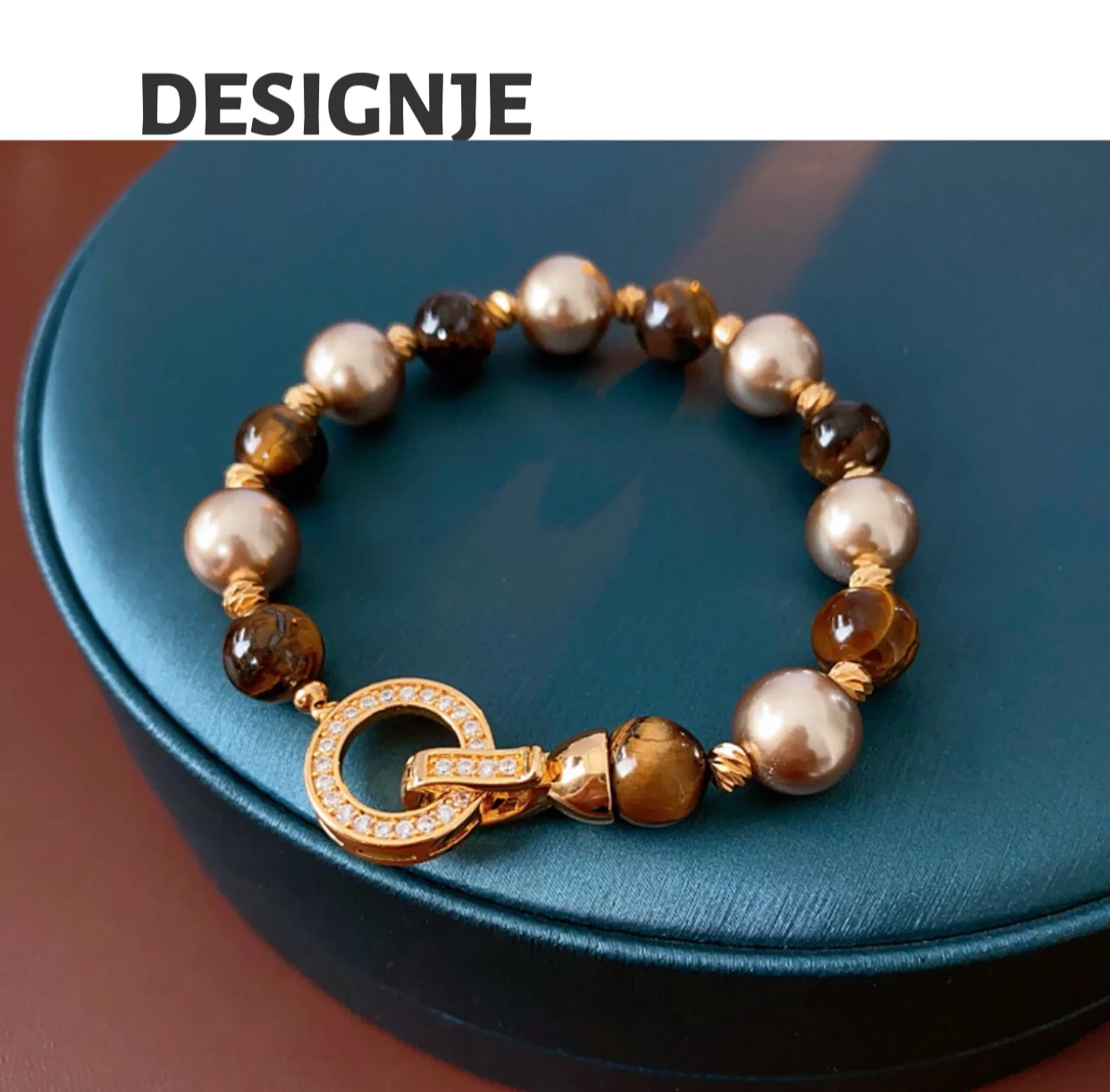 

[Personality] Luxurious design sense bracelet, Meillard geometric fashion commuting wristband, retro and high-end feeling