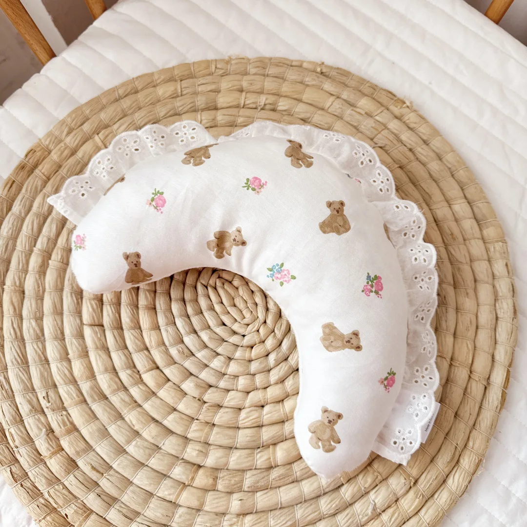 almofada-de-bebe-nordica-de-algodao-macio-anti-deformacao-com-babados-para-recem-nascidos-e-criancas-almofadas-de-cama-para-quarto-de-bebe
