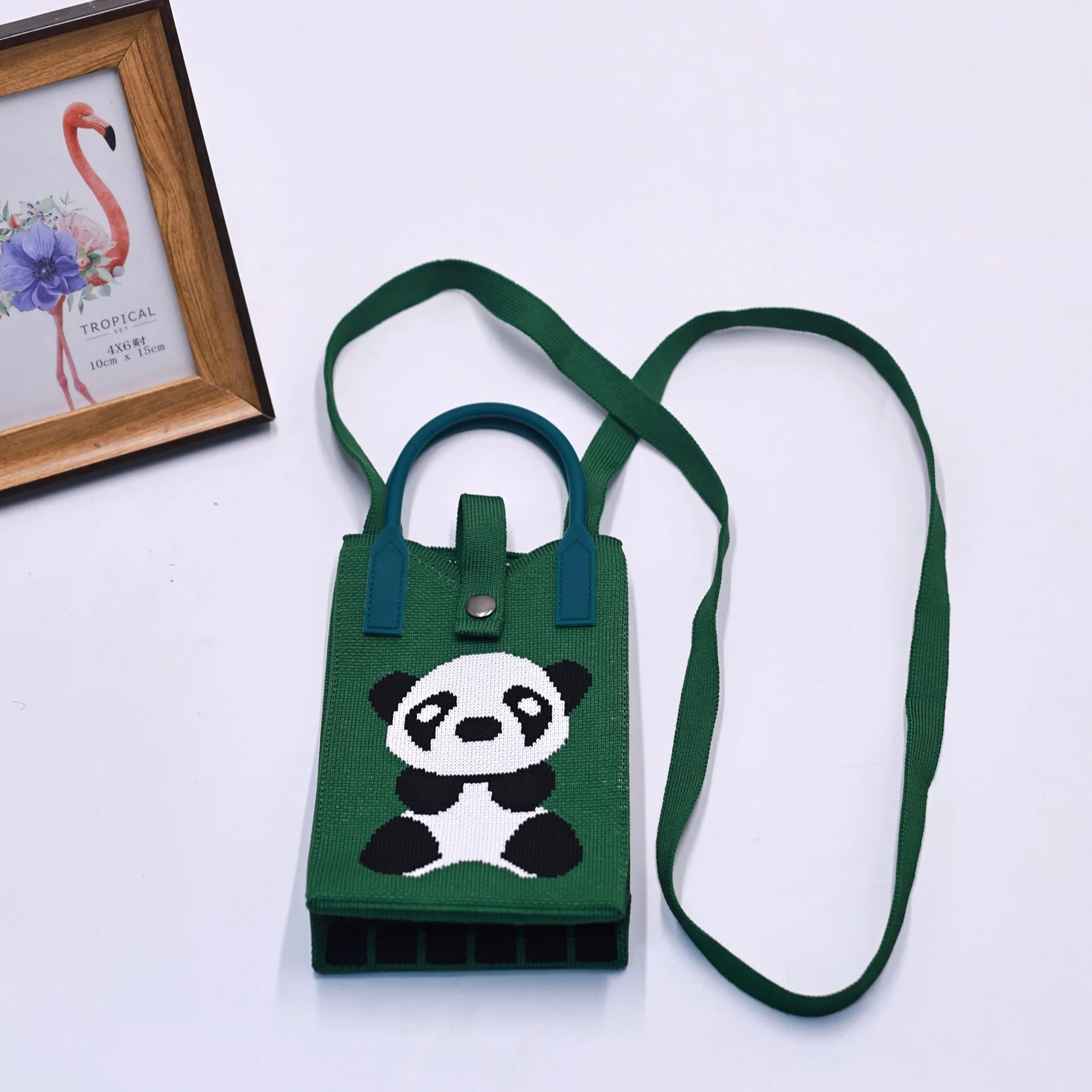 New Fashion Shoulder Bag Mini Knitted Mobile Phone Bag Korean Version Versatile Small Portable Change Bag Messenger  womens