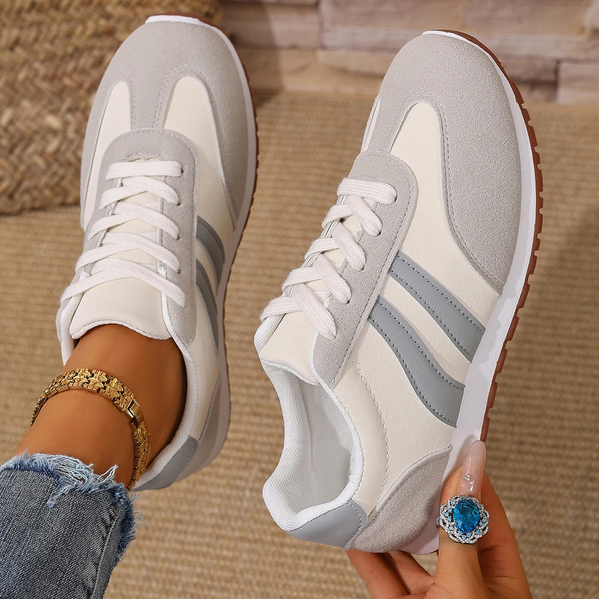 New Casual Shoes Fashion All-match Running Shoes Breathable Cloth Surface Lightweight Sports Women's Shoes Zapatos De Mujer view 4