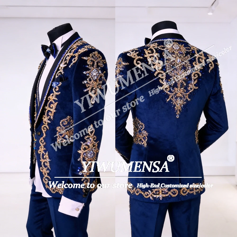 

Sparkly Beaded Crystals Velvet Men Suit Attire 3 Piece Single Breasted Prom Blazers Customized Groom Tuxedos Trajes Para Hombre