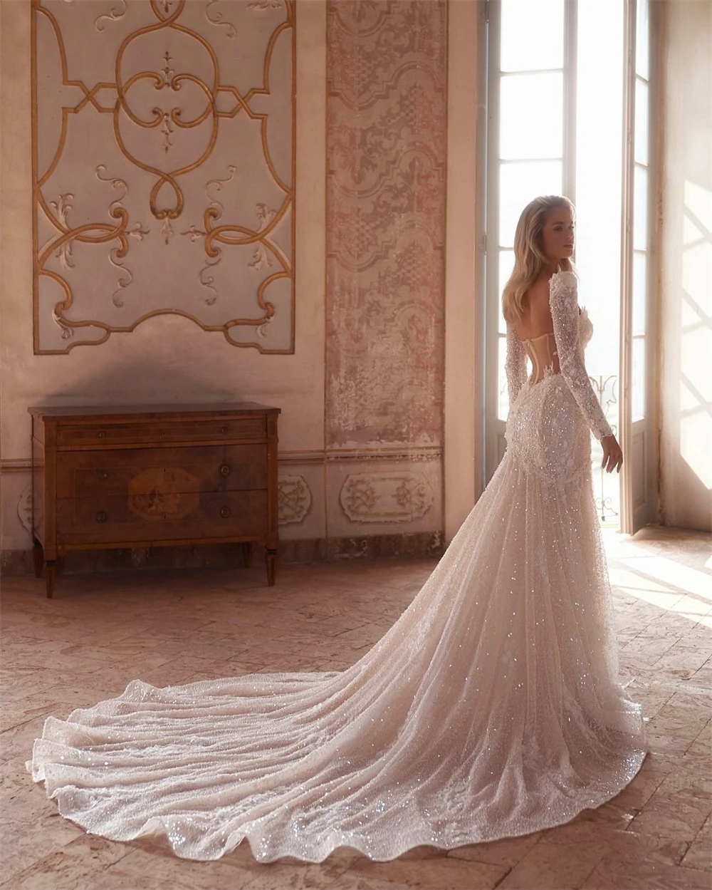 

Customized White Organza Bridal Gowns Exquisite Strapless Detachable Sleeve Wedding Dresses Mermaid Robe de mariée for Woman